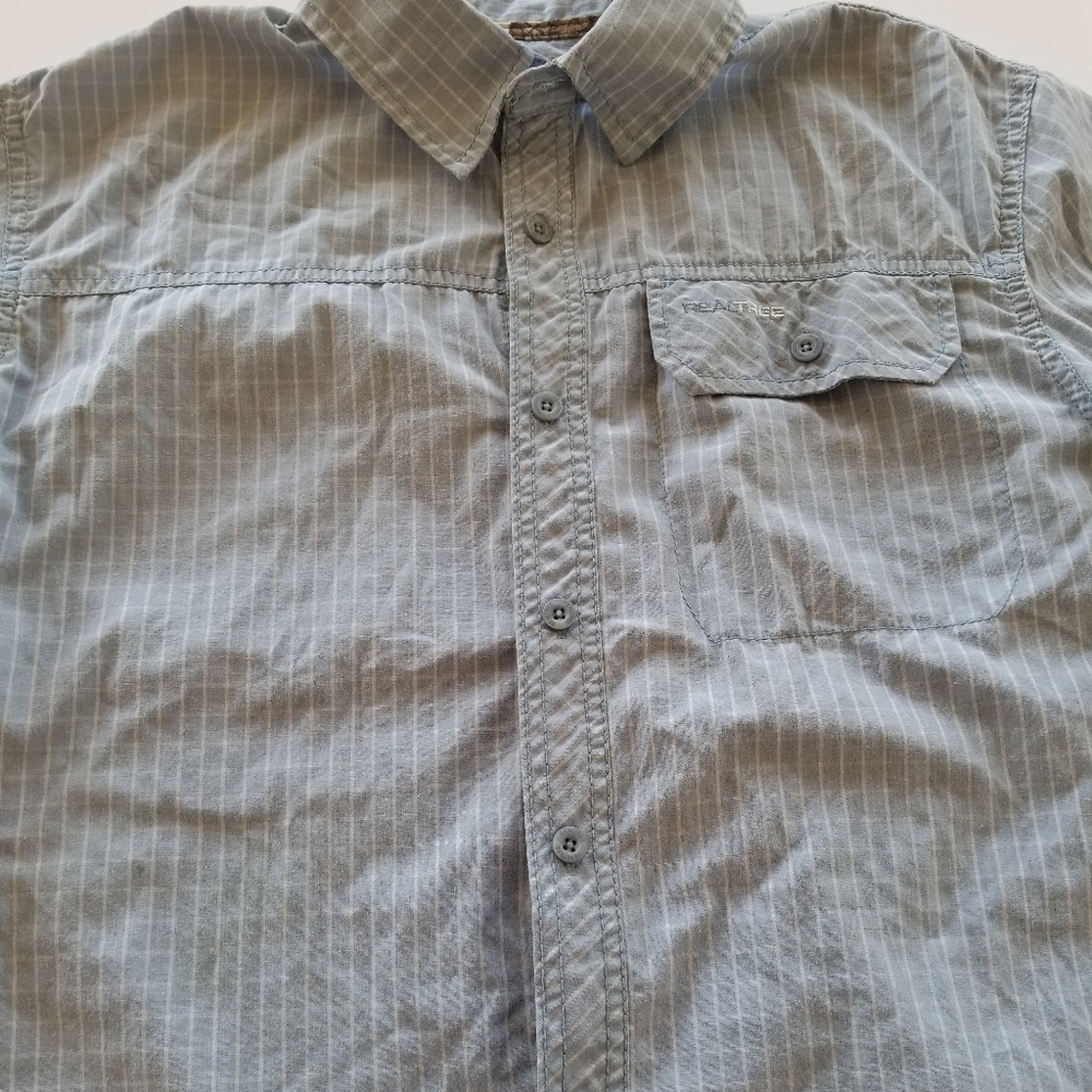 Realtree men's size medium - Picture 2 of 9